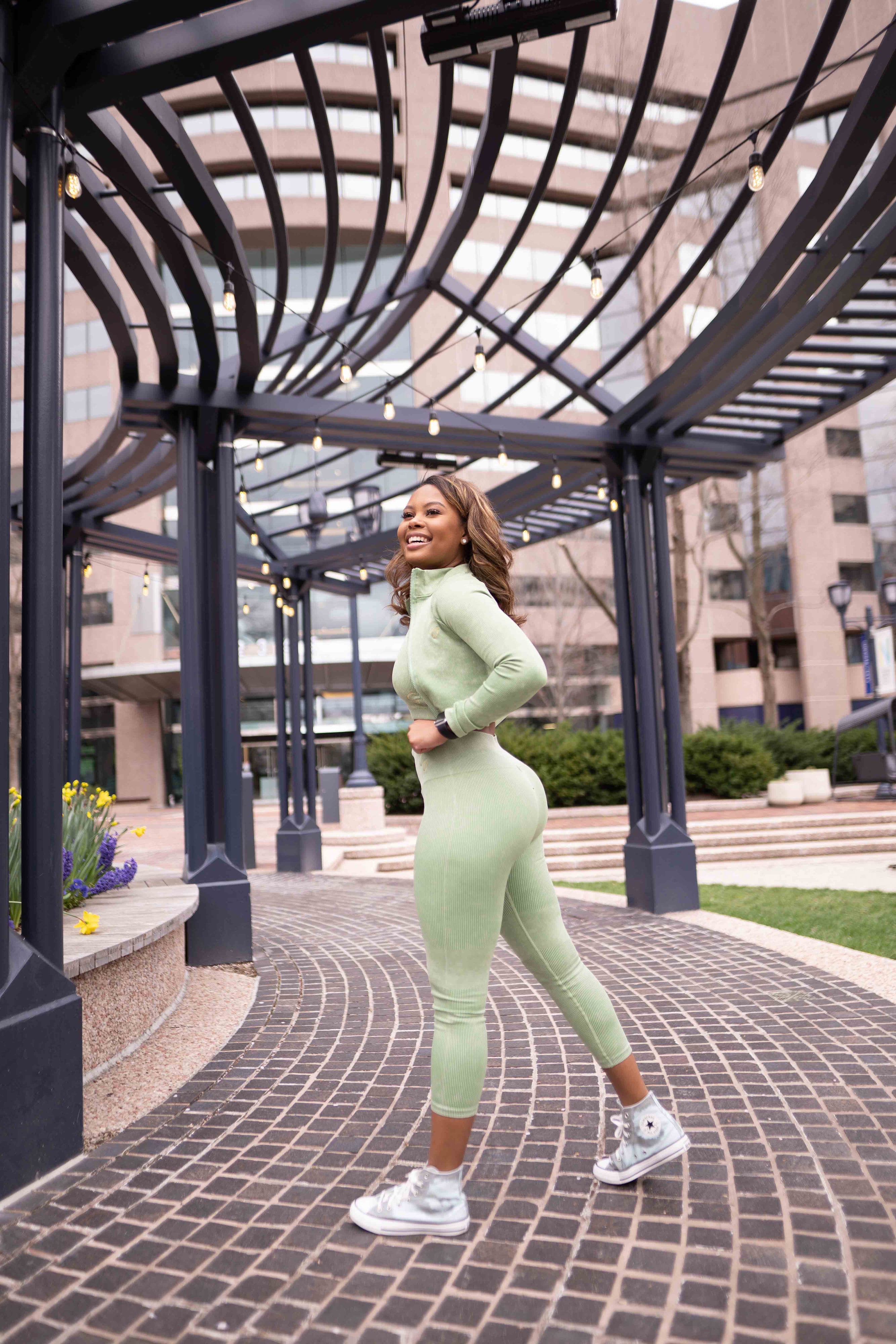 Ribbed Capri Leggings